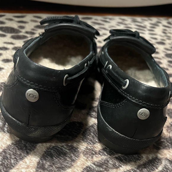 UGG Black Patent Leather Boat Shoe Loafers Waterproof - Picture 5 of 9